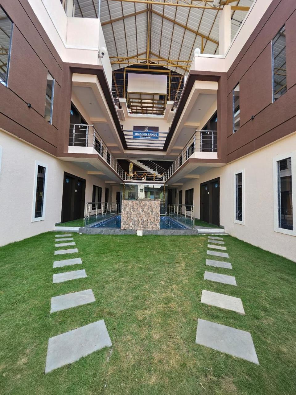 נגאון Singing Sands Beach Resort Alibaug מראה חיצוני תמונה